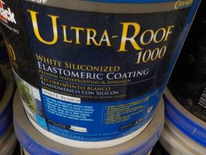 lot 202 image: Ultra Roof 1000 - 5 gallon Pail Whi...