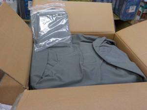 lot 211 image: Folding Camper Cover 14-16 ft  new...