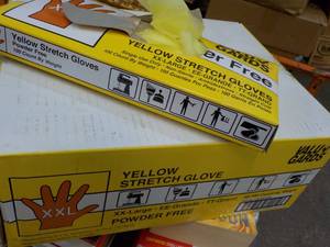 lot 217 image: ValuGards 1000 pr Yellow Stretch Gl...