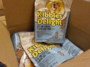 lot 232 image: 10 - 14 oz Bags Kibbles Delight Dog...