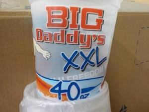 lot 248 image: 490 Big Daddys XXL 40 oz Plastic G...