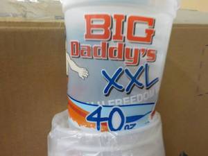 lot 250 image: 490 Big Daddys XXL 40 oz Plastic G...