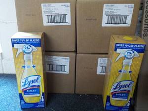 lot 253 image: 4 Boxes 32 Lysol Cleaner Refills ea...