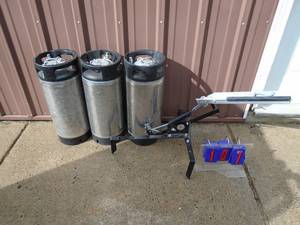 Qty of 3 stainless beverage containers & clay pidgeon trap. As shown.