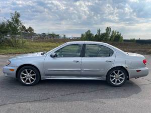 lot 19L image: 2002 Infiniti I35 - 2 OWNERS