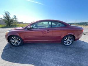 lot 15C image: 2011 Volvo C70 T5 - 2 OWNERS