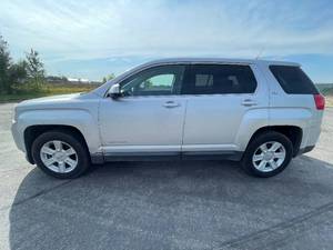 lot 12 image: 2010 GMC Terrain SLE-1 - AWD - 95,557 MILES