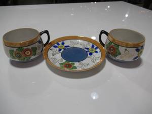 Chikaramachi Tea Cups and Saucer