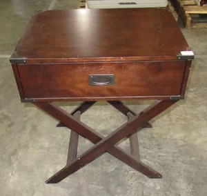 Wooden Accent Table w Drawer