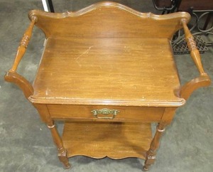 Wooden Stand w Drawer