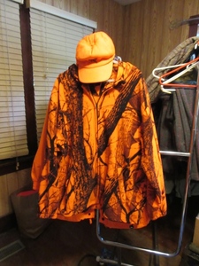 lot 205 image: BLAZE ORANGE HUNTING CLOTHING