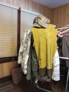 lot 206 image: HUNTING CLOTHING