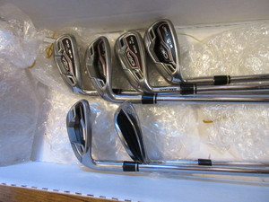 lot 117 image: ADAMS IDEA 6 PC SET OF IRON