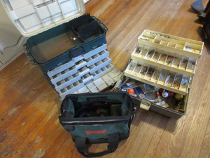 lot 124 image: TACKLE BOXES AND ASSORTED TACKLE
