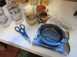 lot 160 image: CABELLAS FLAVOR INJECTOR, CHICKEN ROASTER, GLASSES AND MORE