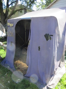 lot 184 image: OTTER LODGE II ICE SHELTER