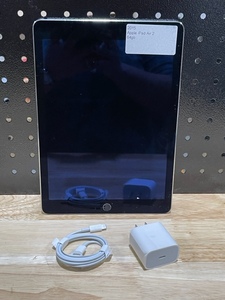 lot 29 image: 2015 Apple iPad Air 2
