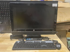 lot 31 image: 23 HP Compaq 8200 Elite