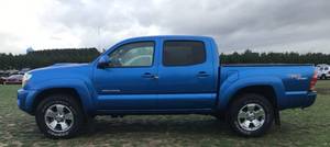 lot 3 image: 2008 Toyota Tacoma 4x4