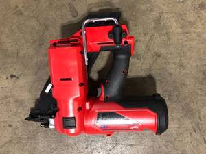 lot 19 image: Milwaukee M18 FUEL 3-12 in. 18-Volt 30-Degree Lithium-Ion Brushless Cordless Framing Nailer (Tool-Only)   Customer Returns See Pictures