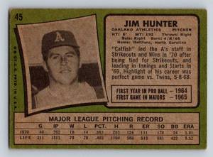 lot 117 image: 1971 Topps Catfish Jim Hunter #45 Vintage Baseball Card