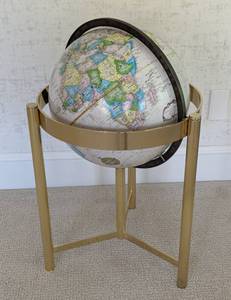lot 107 image: Vintage 16 Replogle Globe and Brass Stand