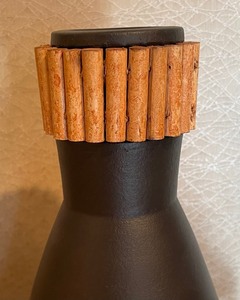 lot 86 image: Fine Vase from the Philippines