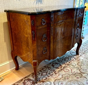 lot 30 image: RHO Mobili DEpoca Italian Accent Cabinet  Console Table