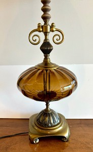 lot 183 image: Dez Ryan Handcrafted Whimsical Table Lamp
