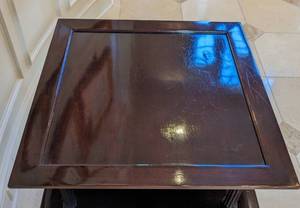 lot 14 image: Barbara Barry for Baker Modern Regency Mahogany Tiered Side Table