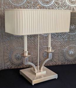lot 150 image: Pair of Baker Modern Laurent Bouillotte Table Lamps