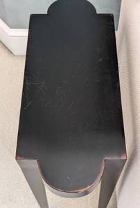 lot 123 image: John Lyle Turtle Accent Table