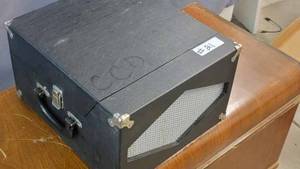 lot 21 image: Hamilton Electronics Corporation. 45 Record Player