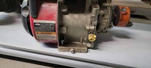 lot 74 image: Briggs & Stratton Intek IC 190 OHV Horizontal Shaft 5.5 hp. Gas Engine