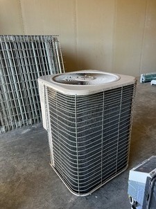 lot 19 image: Lennox Condensing Unit