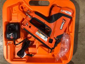 Paslode Lithium-Ion Battery 16-Gauge Angled Cordless Finished Air Tool Nailer Customer Returns Missing Batteries  See Picture
