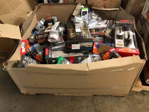 Gaylord of Assorted  Door Knobs and Locks Various Models and Conditions Customer Returns See Picture