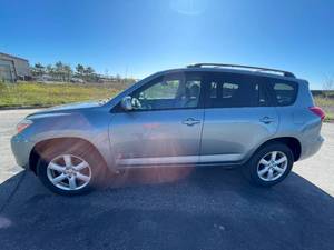 2007 Toyota Rav4 Limited - 2 OWNERS