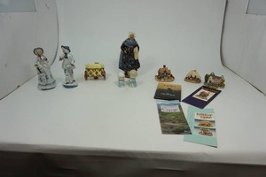 Glass Collectable Figurines & Pamphlets, Etc.