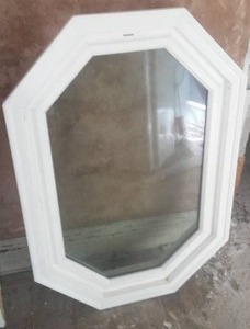 Lindsay Octagon Rectangular Window.