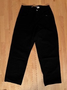 lot 57 image: LEVIS Mens Silver Tab Baggy 32 x 32
