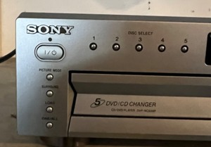 lot 92 image: Sony DVP-NC655P 5 Disc DVD CD Carousel Changer Tested Works