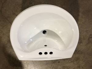 Shelburne 20.20 in. Pedestal Sink Basin in White by Glacier Bay  Customer Returns See Pictures