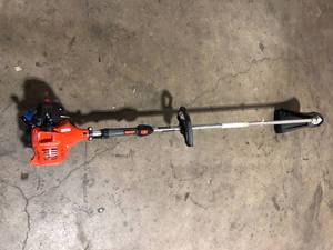 21.2 cc Gas 2-Stroke Straight Shaft String Trimmer by ECHO Customer Returns See Pictures