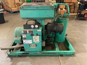 Saylor-Beall Air Compressor (Screw Compressor)