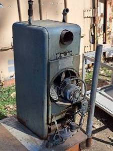 lot 1235 image: United States Air Conditioning Corp 52000-BTU Natural Gas Unit Heater 23065-A