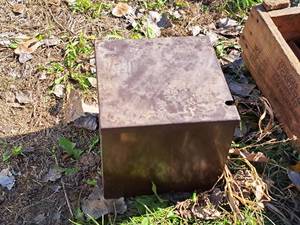 lot 1245 image: Electrical Box