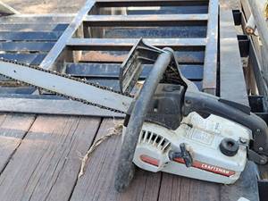 lot 1254 image: Craftsman 16 Gas Chainsaw 358.355061