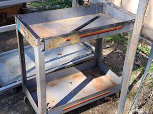 lot 1279 image: Metal Utility Cart 2-tier