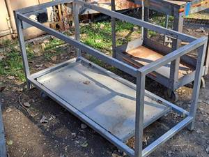 lot 1280 image: Metal Work Table Frame